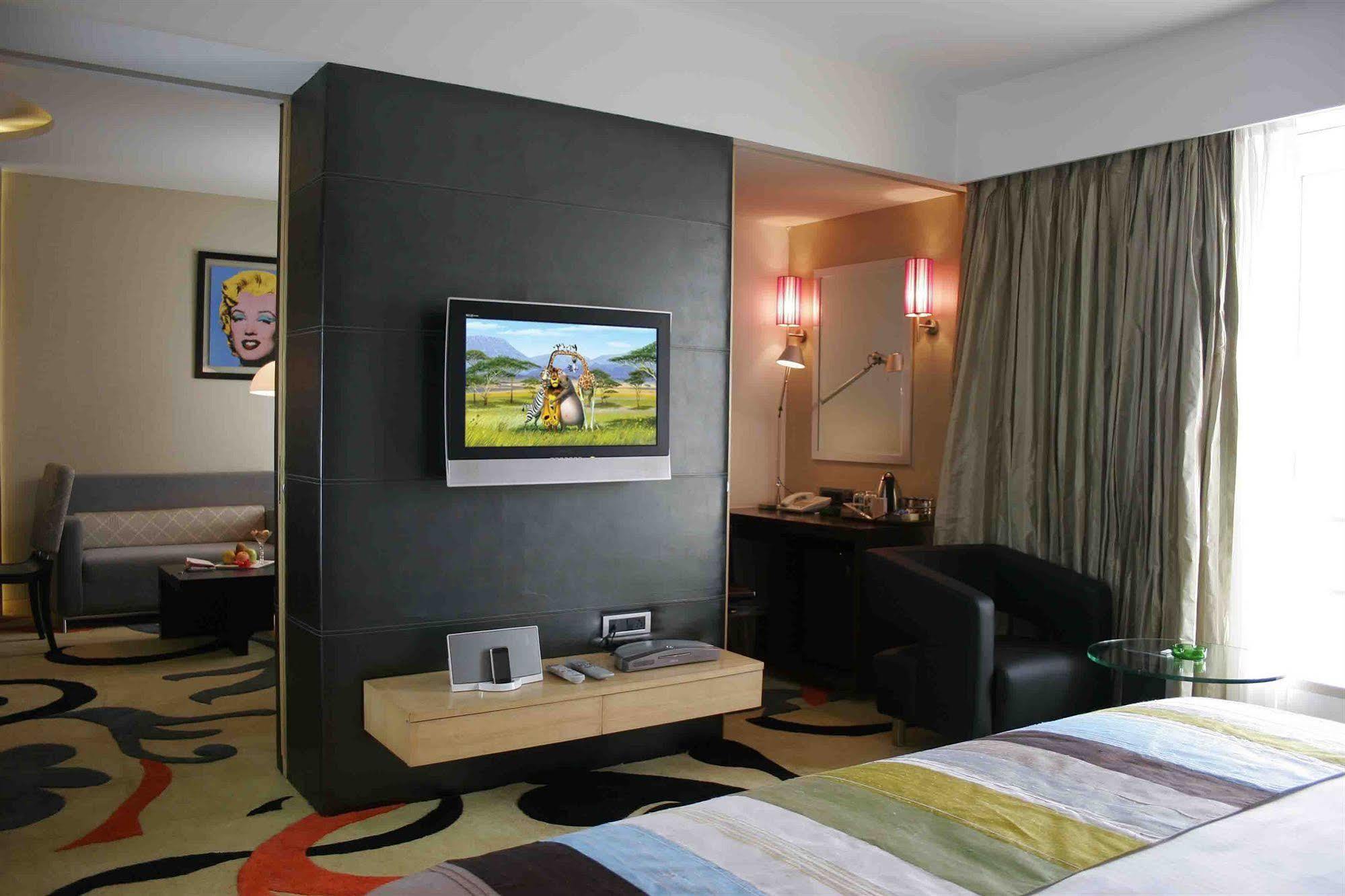 The Regale By Tunga Hotel Bombaim Exterior foto