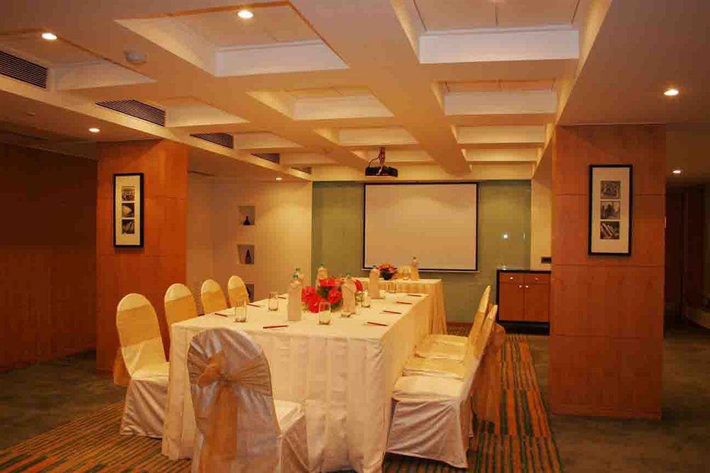 The Regale By Tunga Hotel Bombaim Exterior foto